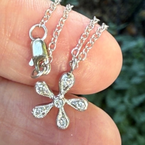 Designer CATHY WATERMAN Platinum Diamond DAISY Flower Pendant 16" Chain Necklace - Picture 13 of 16